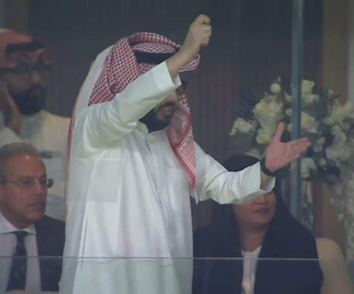 تركي ال شيخ يطالب بكارت اصفر للاعب الزمالك