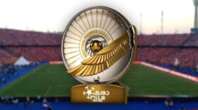 الأهلي المصري يستلم درع الدوري