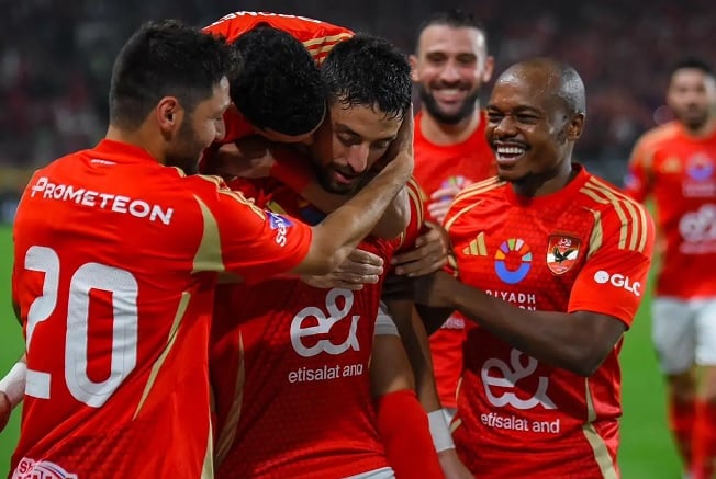 الأهلي يفوز على الزمالك