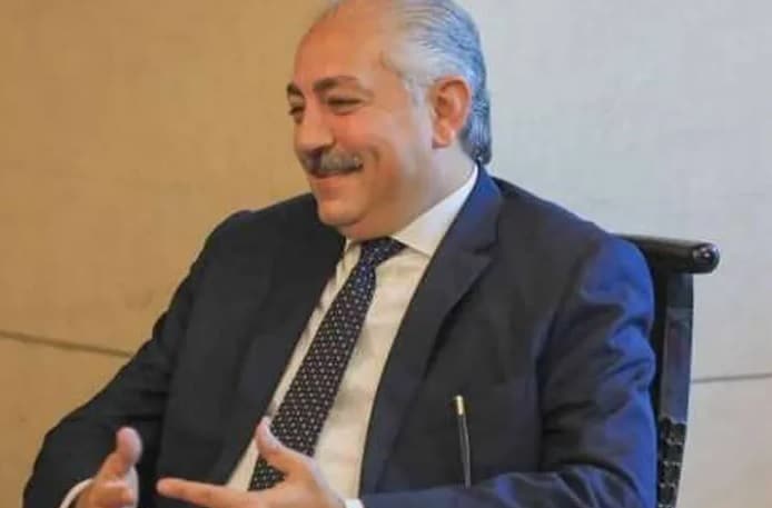 العامري فاروق نائب رئيس النادي الأهلي
