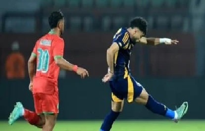 الأهلي و مودرن سبورت