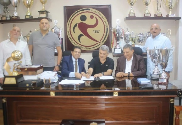 خافيير باسكوال مدير منتخب مصر كرة اليد