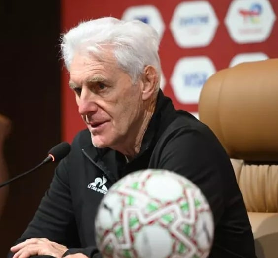 أمم إفريقيا مدرب جنوب إفريقيا