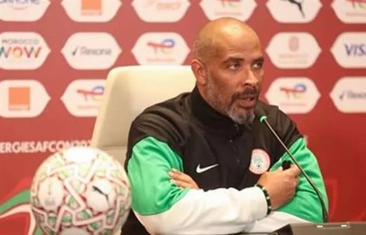 أمم إفريقيا مدرب نيجيريا