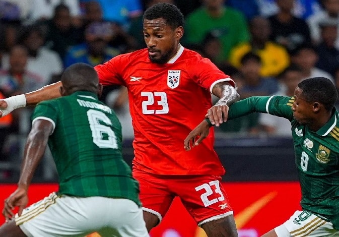 بنما وجنوب إفريقيا