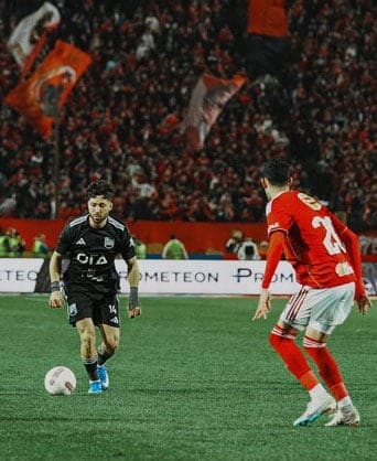 الأهلي و زد