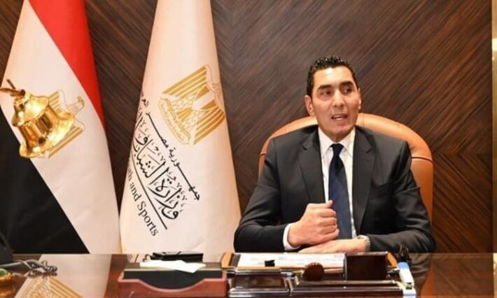 جوهر نبيل وزير الرياضة