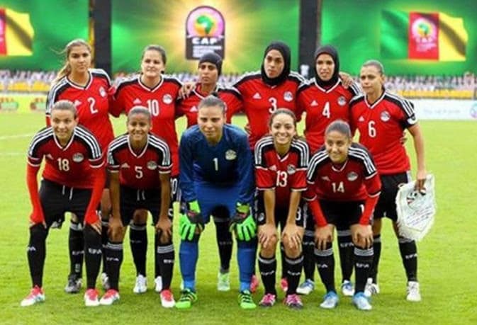 كرة القدم النسائية